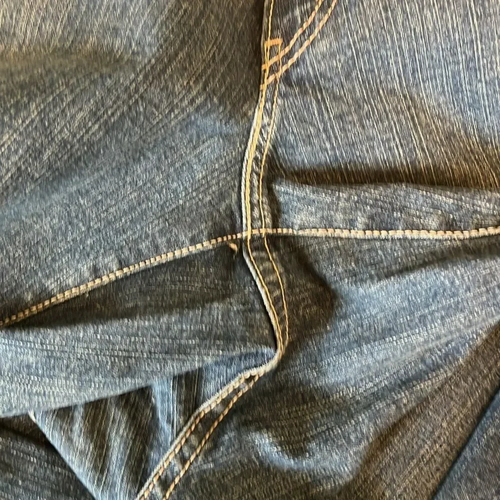 Levi’s 550 Relaxed Bootcut Jean Size 12S